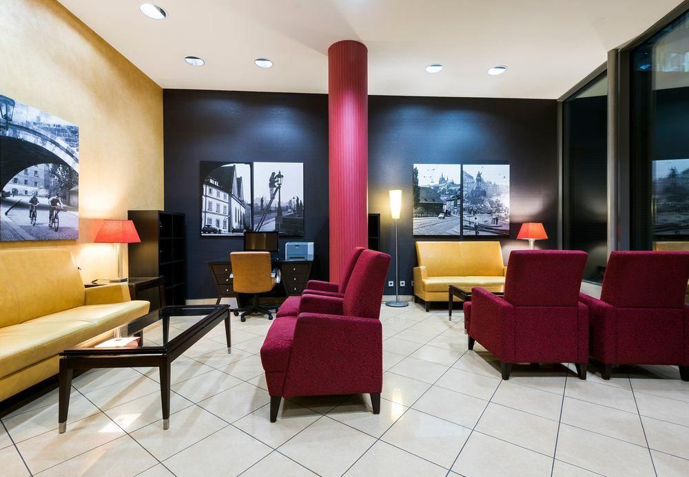Courtyard By Marriott Prague City Eksteriør bilde