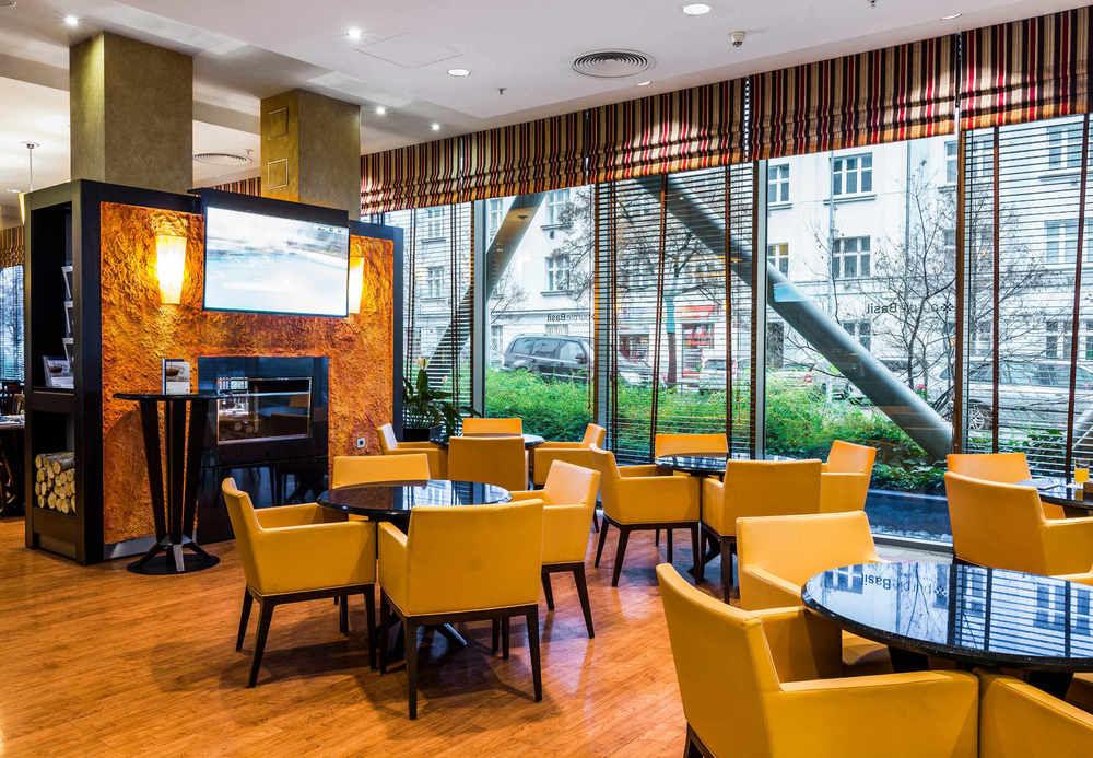 Courtyard By Marriott Prague City Eksteriør bilde