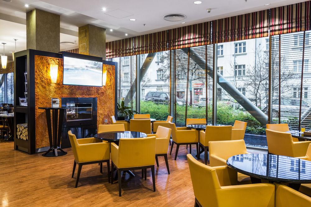 Courtyard By Marriott Prague City Eksteriør bilde