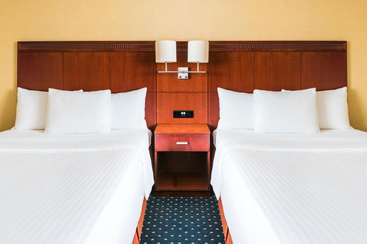 Courtyard By Marriott Prague City Eksteriør bilde