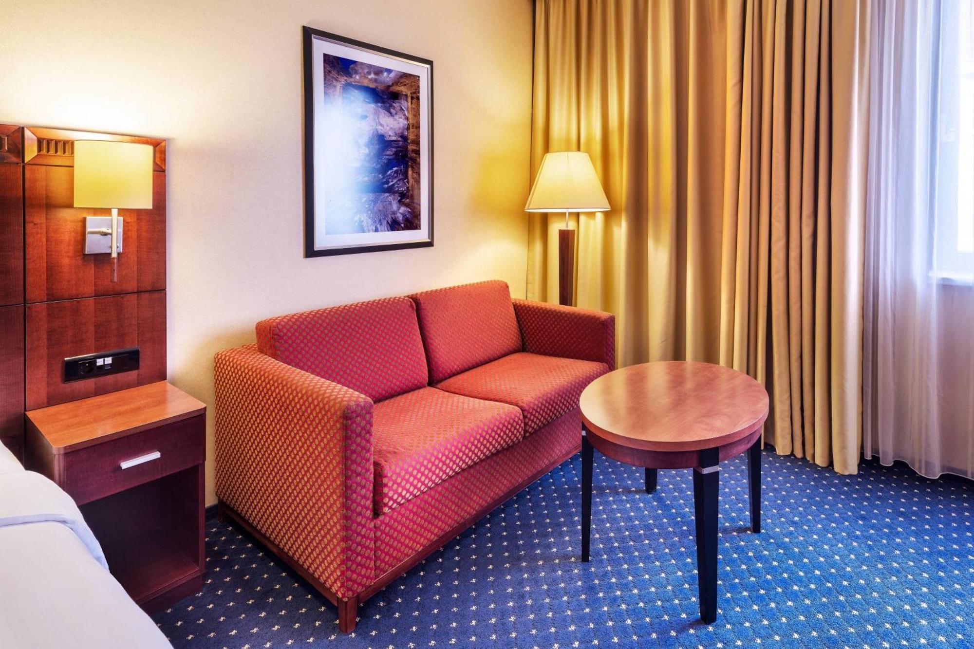 Courtyard By Marriott Prague City Eksteriør bilde